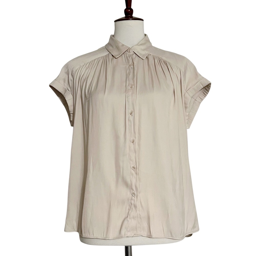 Rose & Olive Tan Collared Cap Sleeve‎ Button Down Blouse Pleated Shoulder Size M
